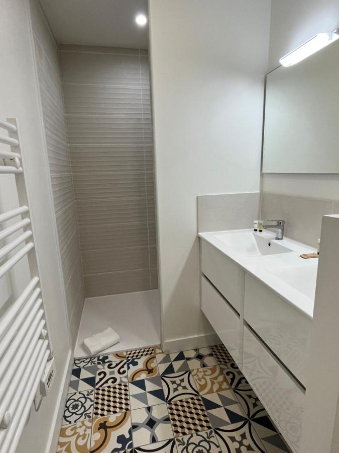 Apartament Bella, Joli Appt Renove Dans Le Bourg Ouistreham Zewnętrze zdjęcie
